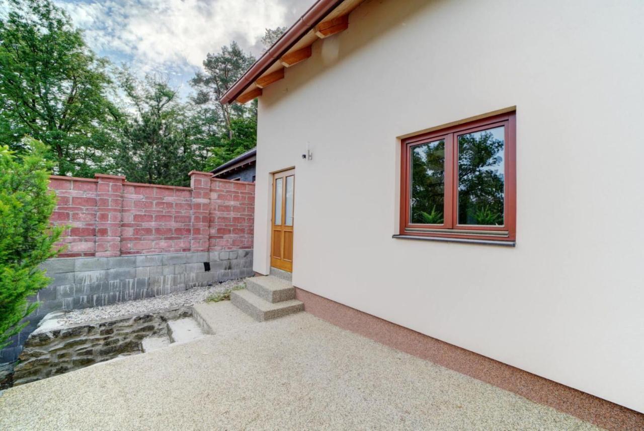 Hotel Zlechov Plumlov Exterior photo